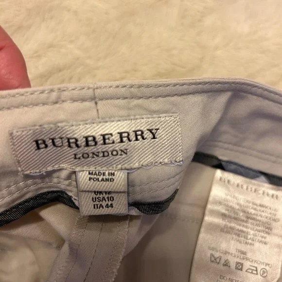 Burberry Capris - Picture 2 of 7